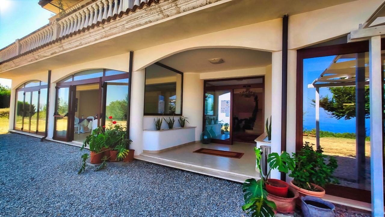 Residenza Domus Aurea Tropea- Vista Mare Otel Santa Domenica  Dış mekan fotoğraf