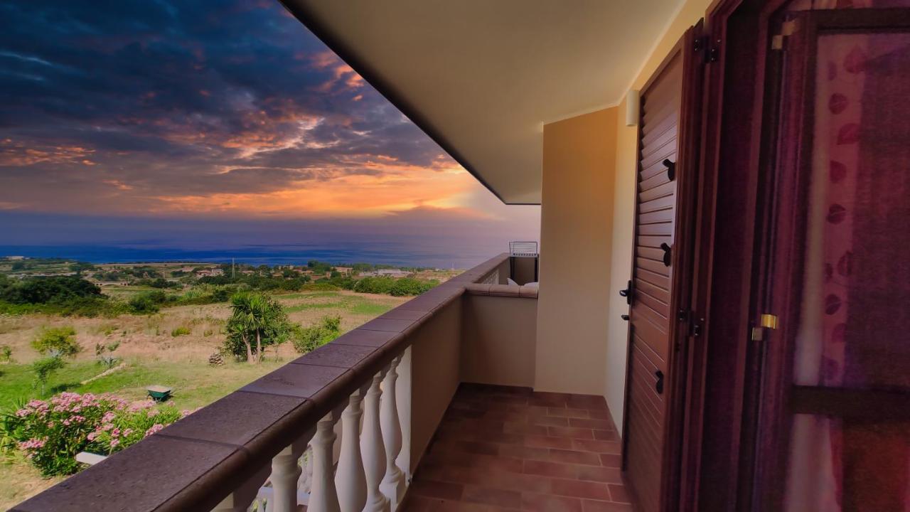 Residenza Domus Aurea Tropea- Vista Mare Otel Santa Domenica  Dış mekan fotoğraf