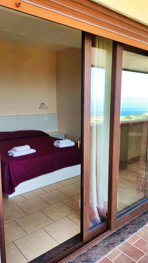 Residenza Domus Aurea Tropea- Vista Mare Otel Santa Domenica  Dış mekan fotoğraf