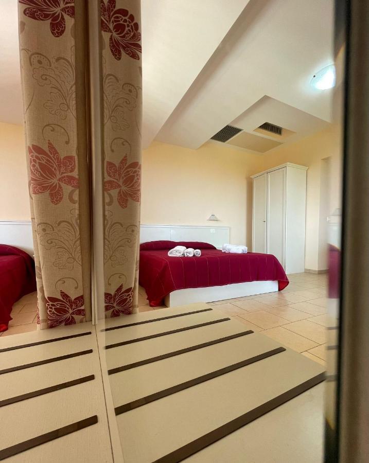 Residenza Domus Aurea Tropea- Vista Mare Otel Santa Domenica  Dış mekan fotoğraf