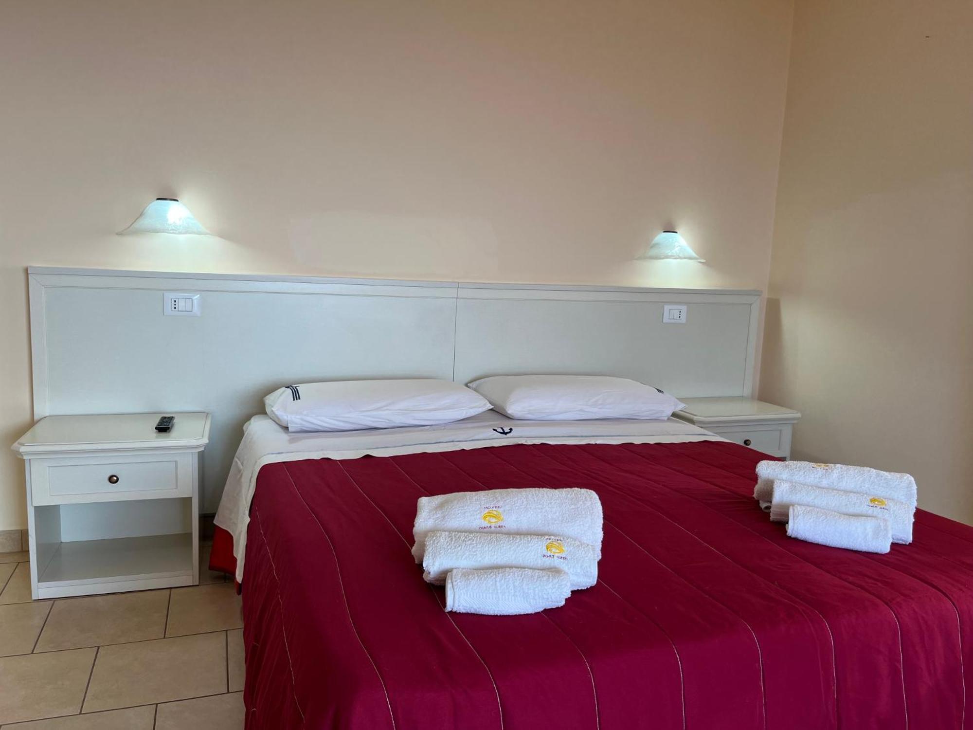 Residenza Domus Aurea Tropea- Vista Mare Otel Santa Domenica  Dış mekan fotoğraf