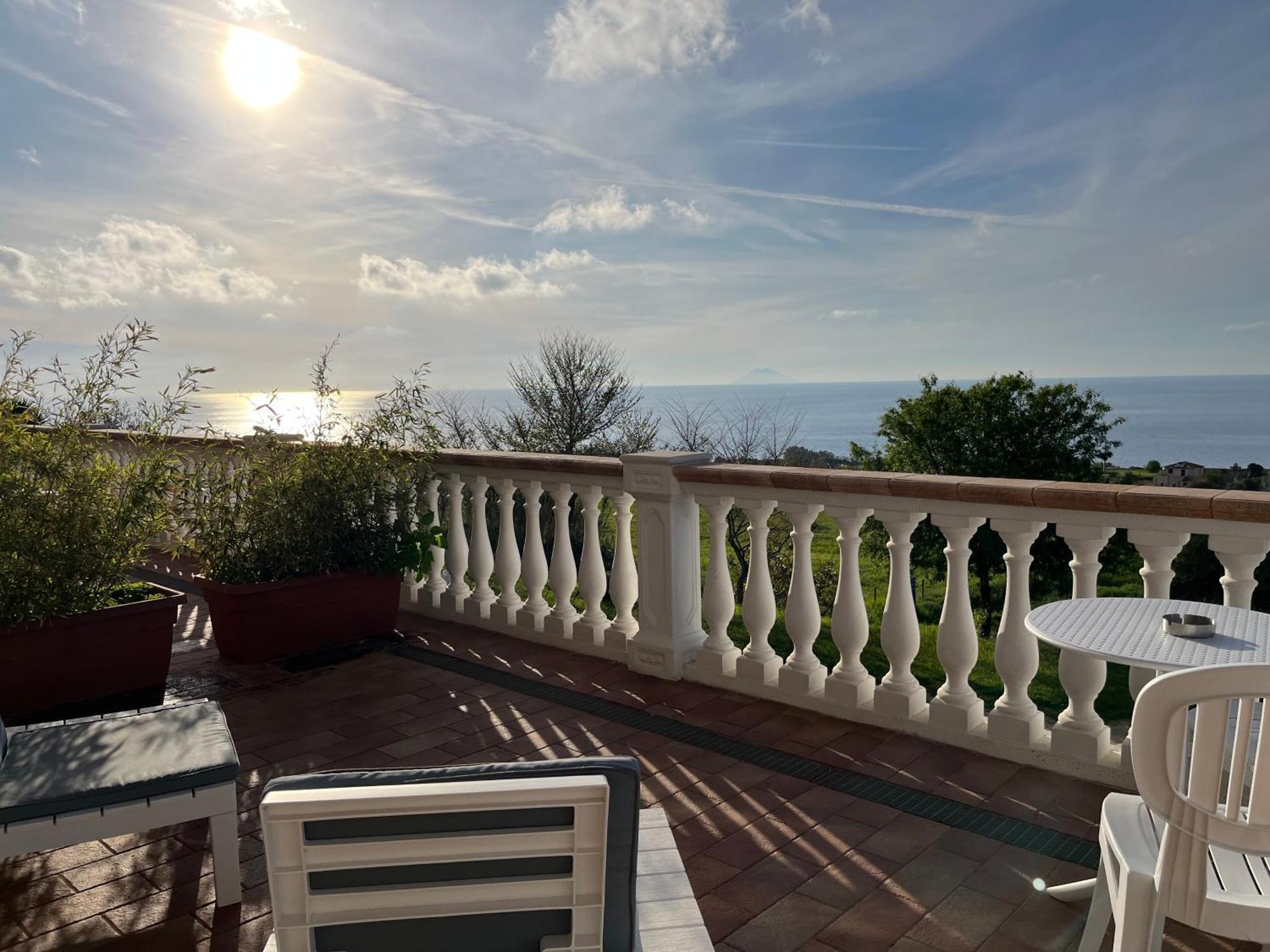 Residenza Domus Aurea Tropea- Vista Mare Otel Santa Domenica  Dış mekan fotoğraf
