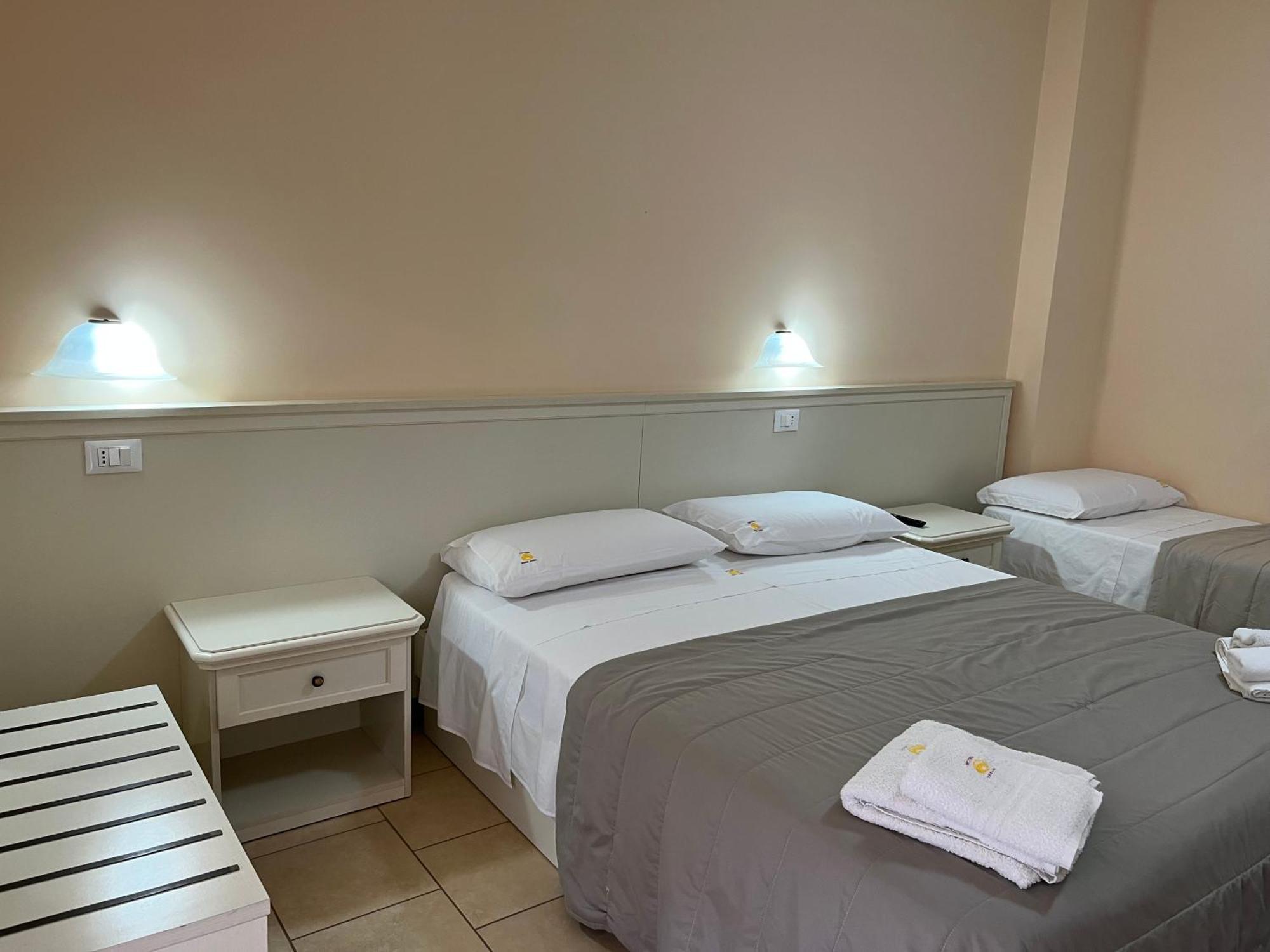 Residenza Domus Aurea Tropea- Vista Mare Otel Santa Domenica  Dış mekan fotoğraf