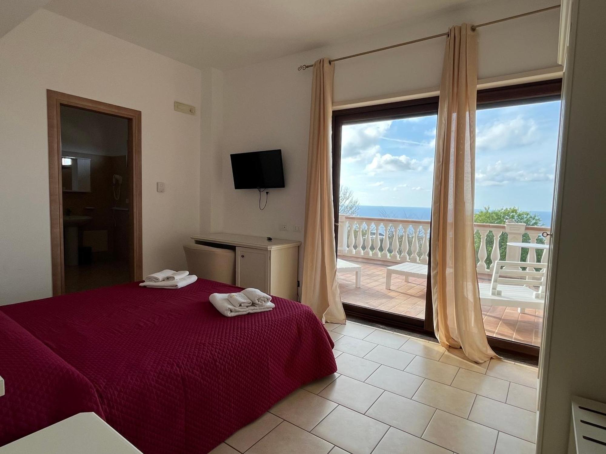 Residenza Domus Aurea Tropea- Vista Mare Otel Santa Domenica  Dış mekan fotoğraf